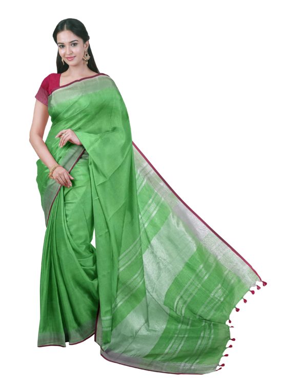 loomfolks__lot1loomfolk_Greenlinensareewithredpallu__silk_set3_pujitha_front__2020-1-6-18-12-31__3072X4096