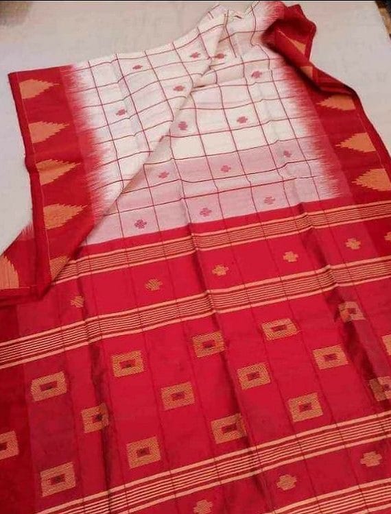 Calming White Check Design Cotton Silk Saree With Ikkat Weaving