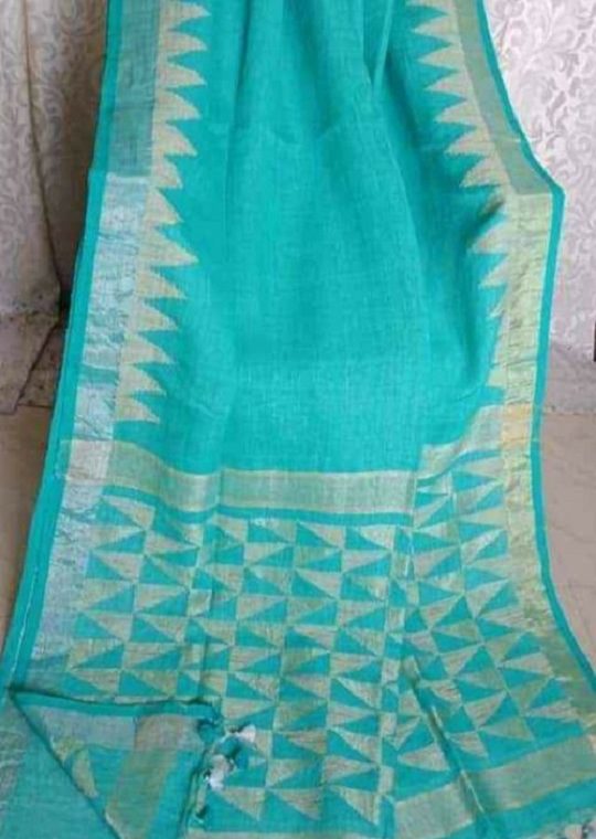 Mesmerizing Aqua Blue Linen Saree with Temple Border and Exclusive Designer Pallu