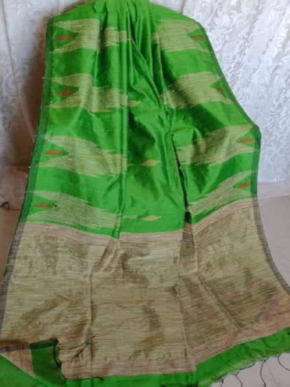 Parrot Green Cotton Silk Saree With Giccha Weave On Border Pallu