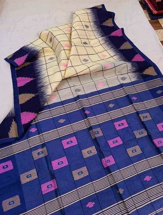 Pleasing Light Yellow Check Design Cotton Silk Saree With Ikkat Weaving