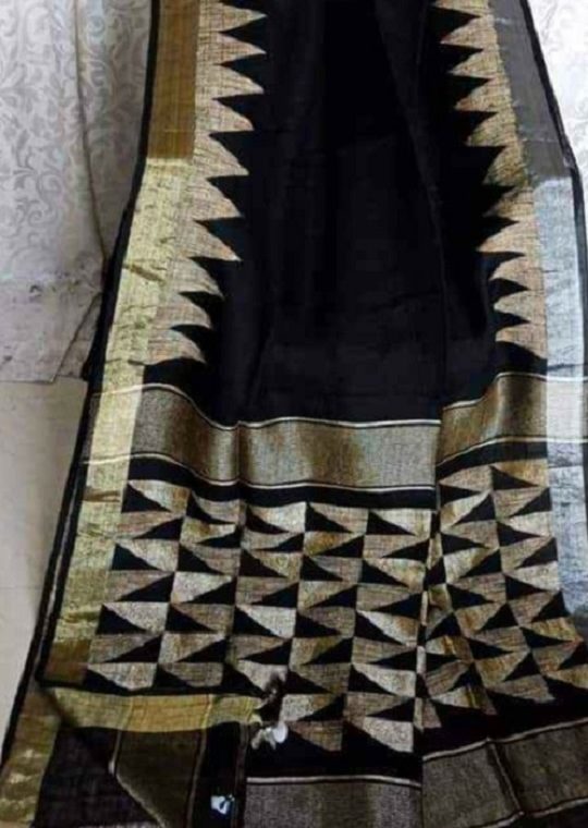 Ravishing Black Linen Saree with Temple border And Exclusive Designer Pallu