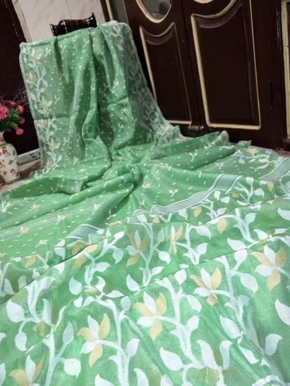 Gorgeous Green Soft Dhakai Jamdani Saree