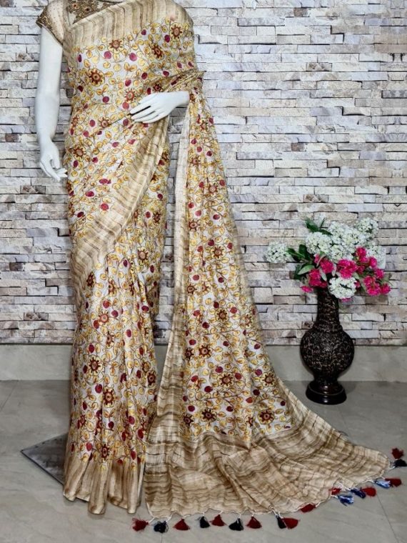 Cream Floral Design Digital Print Linen Saree