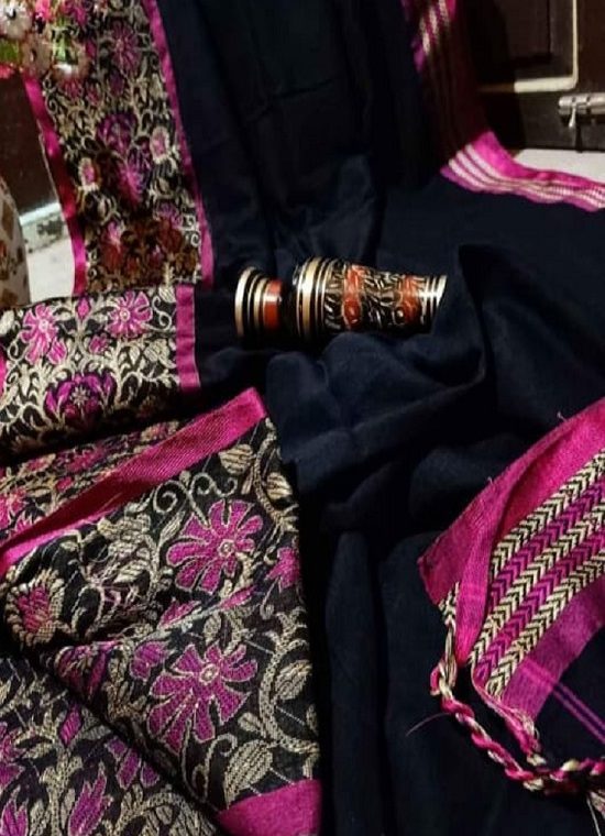 Bold Black Begumpuri Design Cotton Saree
