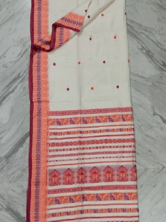 Enchanting White Pure Cotton Saree With Intricate Handwoven Border Pallu
