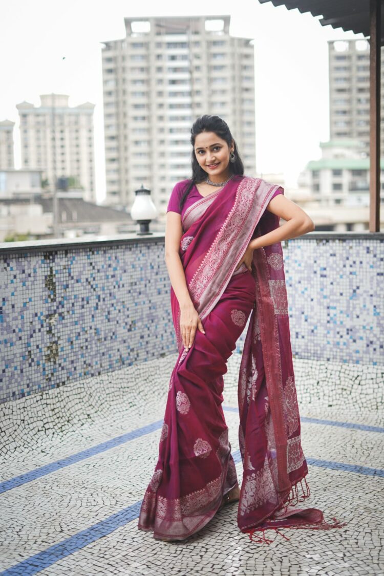 Purple Linen Handloom Saree