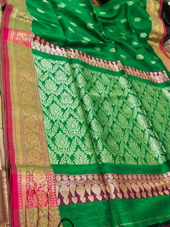 Pleasing Green Intricately Handwoven Banarasi Design Linen Saree