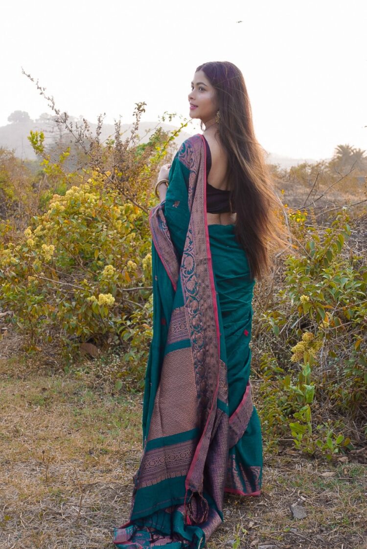 Delightful Teal Green Cotton Banarasi Design Handwoven Saree2