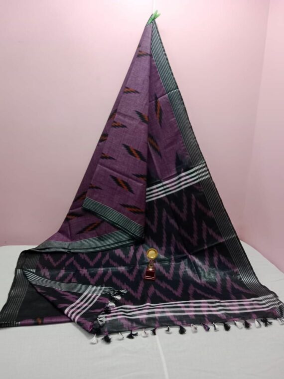 Divine Positive Purple Black Blend Ikkat Weave Pure Cotton Saree