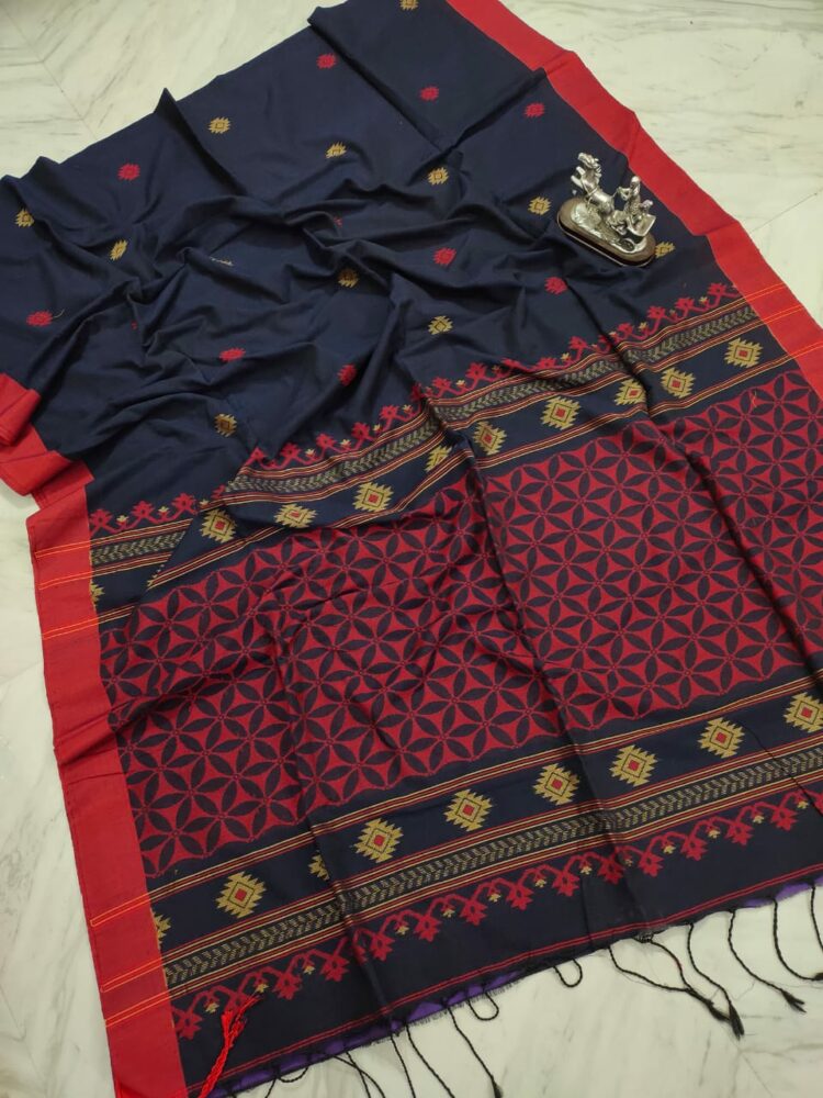 Dark Blue Pure Cotton Handloom Saree With Flower Of Life Design In Pallu