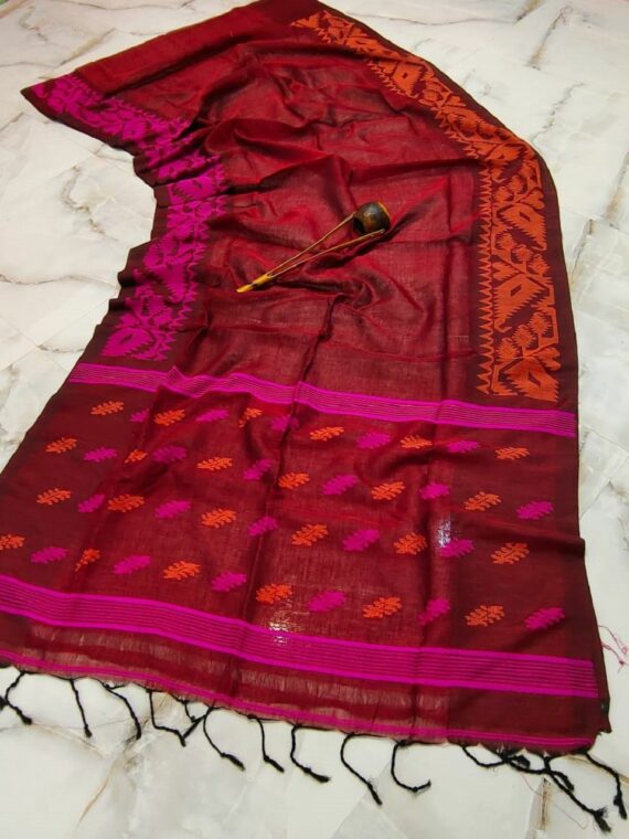 Maroon Dhakai Jamdani Weave Handloom Linen Saree With Dual Shade Border