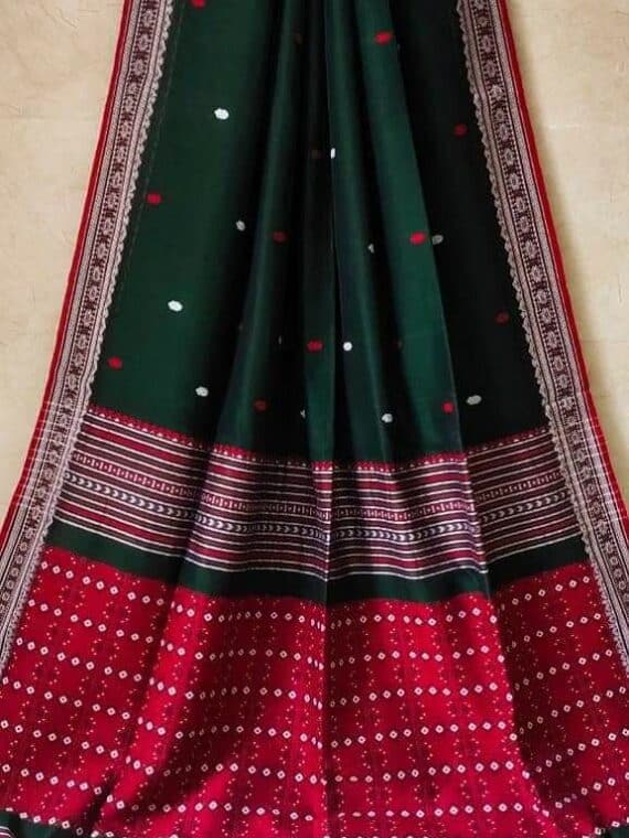 Splendid Green Assam Mekhela Handwoven Cotton Saree