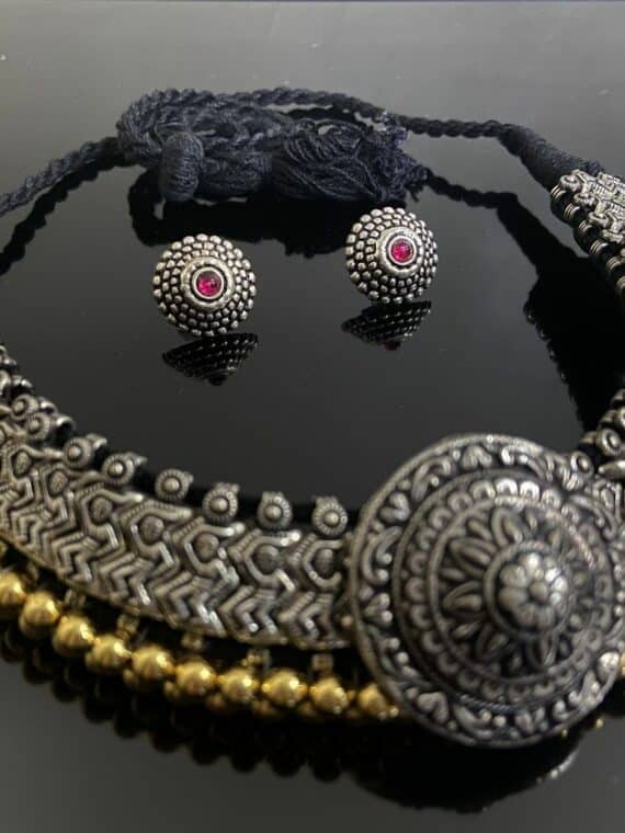 Folk Nritya Inspired Design Vajratik Thushi Necklace With Earrings2