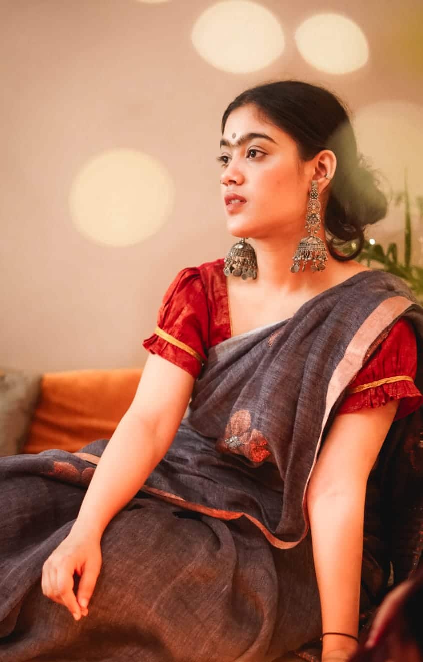 These Brands Celebrates Sisterhood With Stunning Sarees!