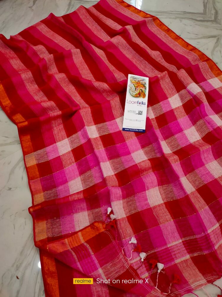 Impressive Red Pink Blend Stripe Design Handwoven Linen Saree