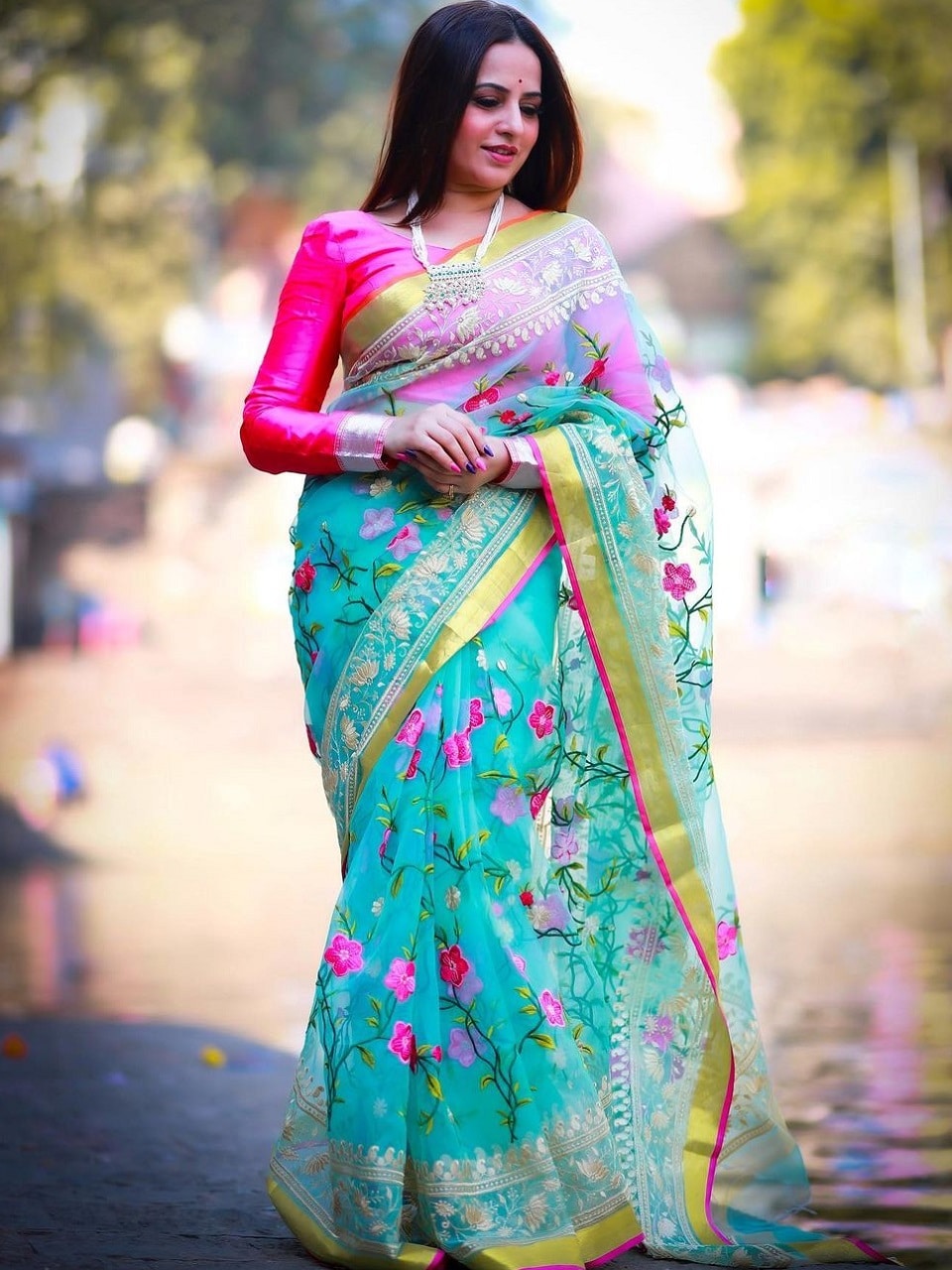 Matka Muslin jamdani sarees - Naksha designers | Facebook