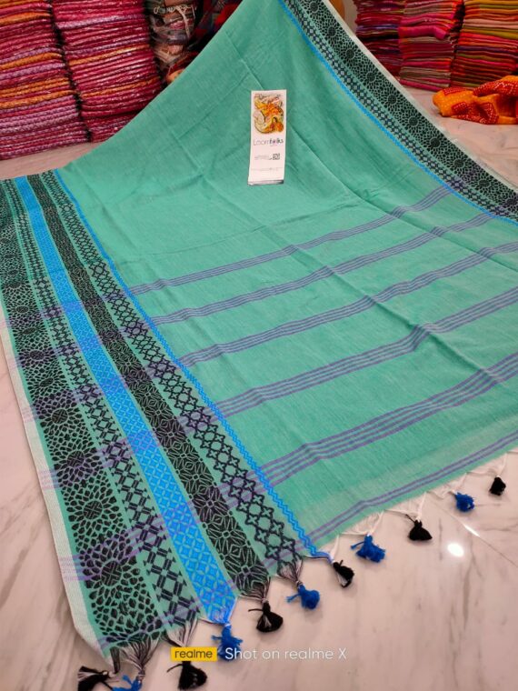 Stunning Sea Green Pure Handwoven Bengal Cotton Saree With Beautiful Tassels