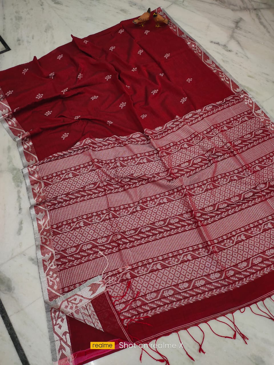 Ravishing Deep Red Handwoven Cotton Jamdani Saree With White Borders