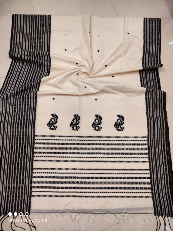 Adorable OffWhite Black Pure Cotton Handwoven Saree
