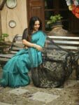 Dark Turquoise Blue Handwoven Linen Silk Saree With Floral Design Pallu