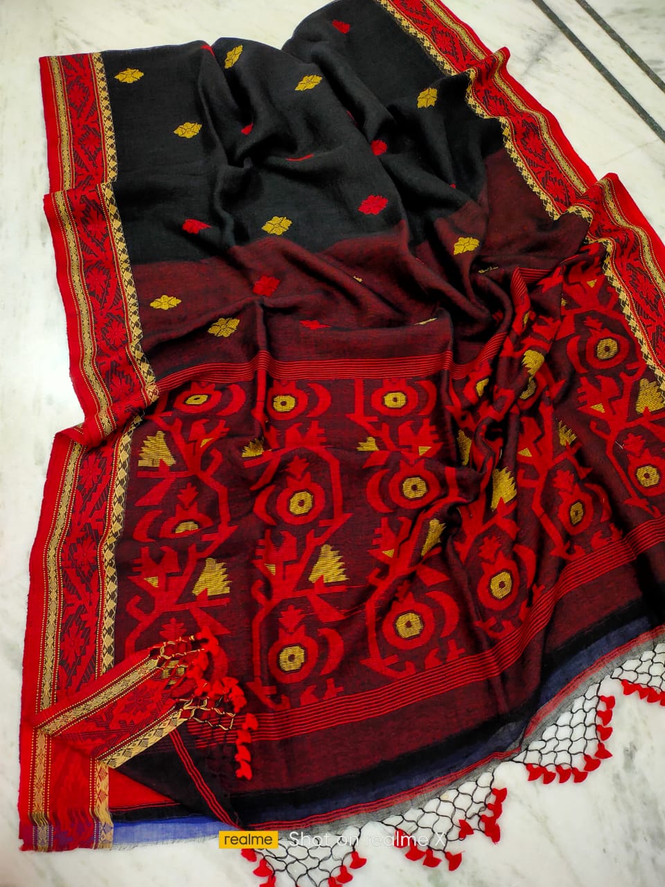 Grand Black Red Handwoven Jacquard Linen Saree With Beautiful Tassels