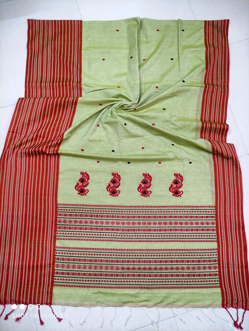 Impressive Green Red Pure Cotton Handwoven Saree