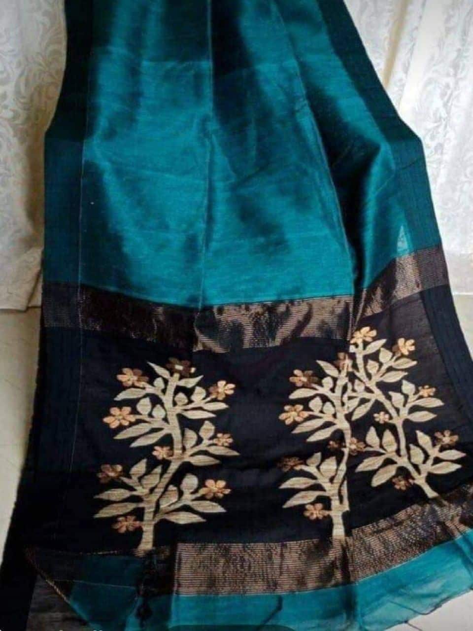 Peacock Blue Black Handwoven Linen Silk Saree With Floral Design Pallu