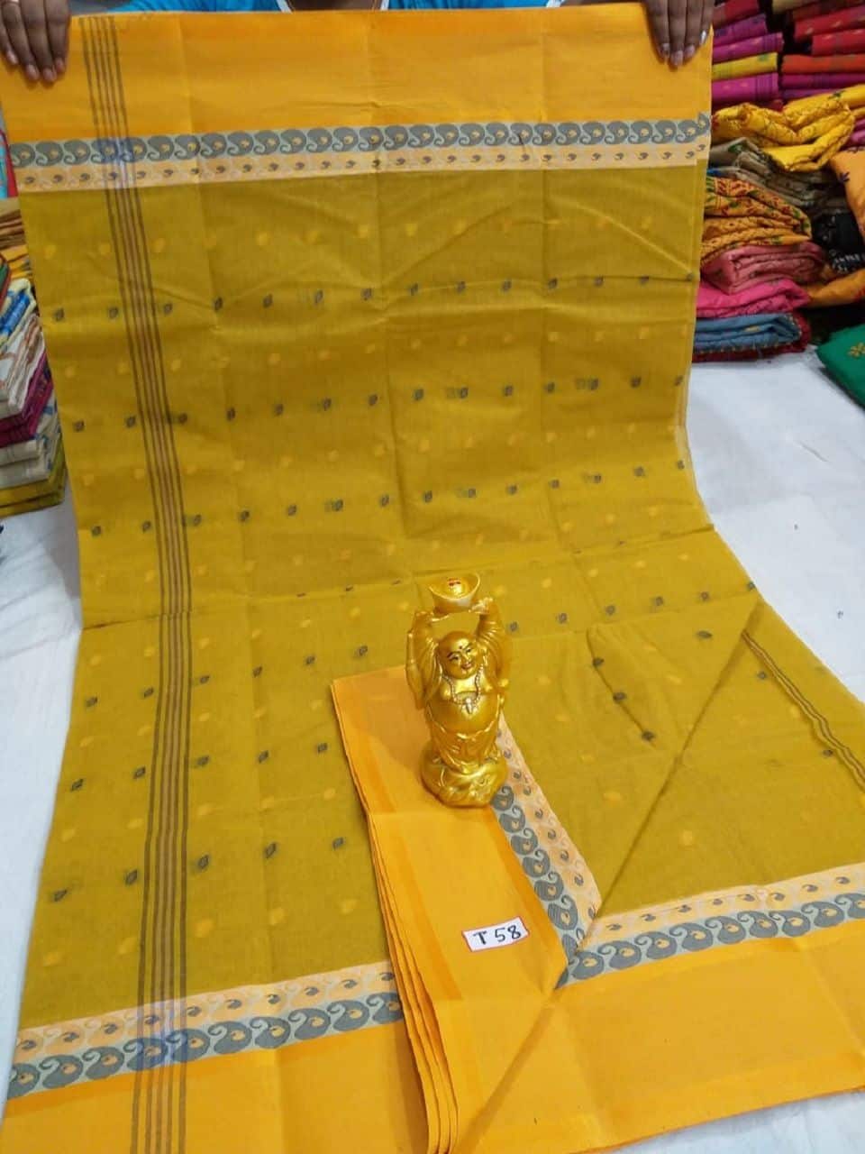 Fresh Olive Green Bengal Tant Handloom Cotton Saree Without Blouse