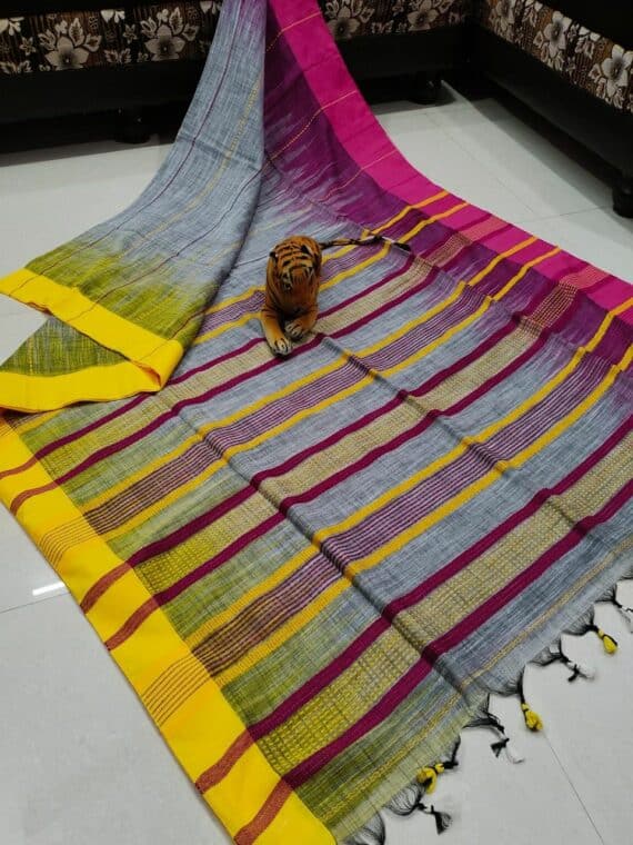 Grey Stripe Pattern Pure Cotton Ikkat Weave Saree With Contrast Border