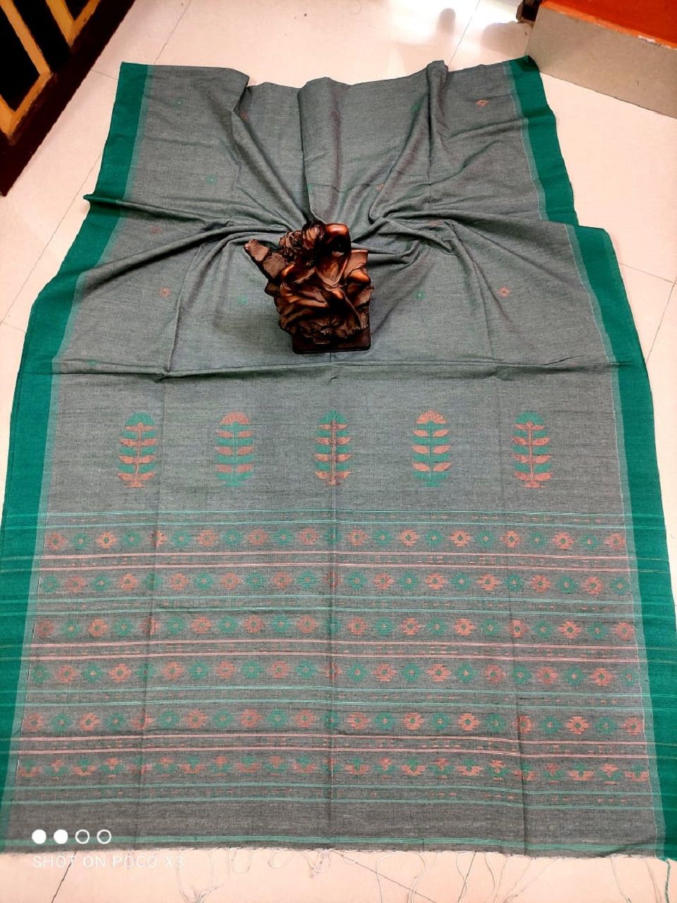 Stormy Iron Grey Red Exclusive Top Quality Pure Mercerized Cotton Saree