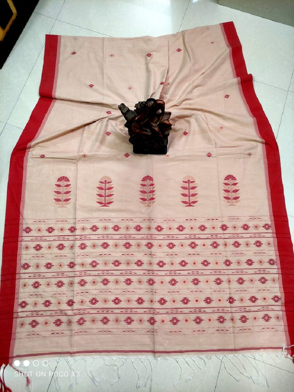 Subtle Creamish Red Exclusive Top Quality Pure Mercerized Cotton Saree