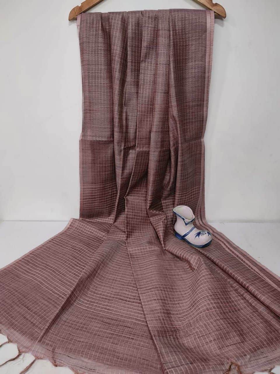 Subtle Pastel Burgundy Light Weight Office Wear Jute Kota Silk Saree