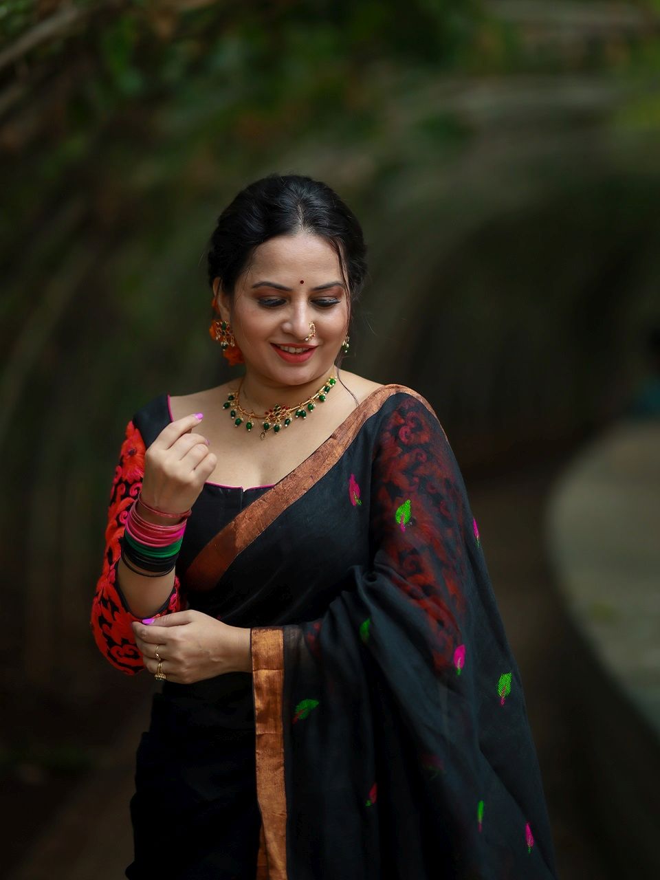 Captivating Black Linen Jamdani Saree Makar Sankranti Special Loomfolks