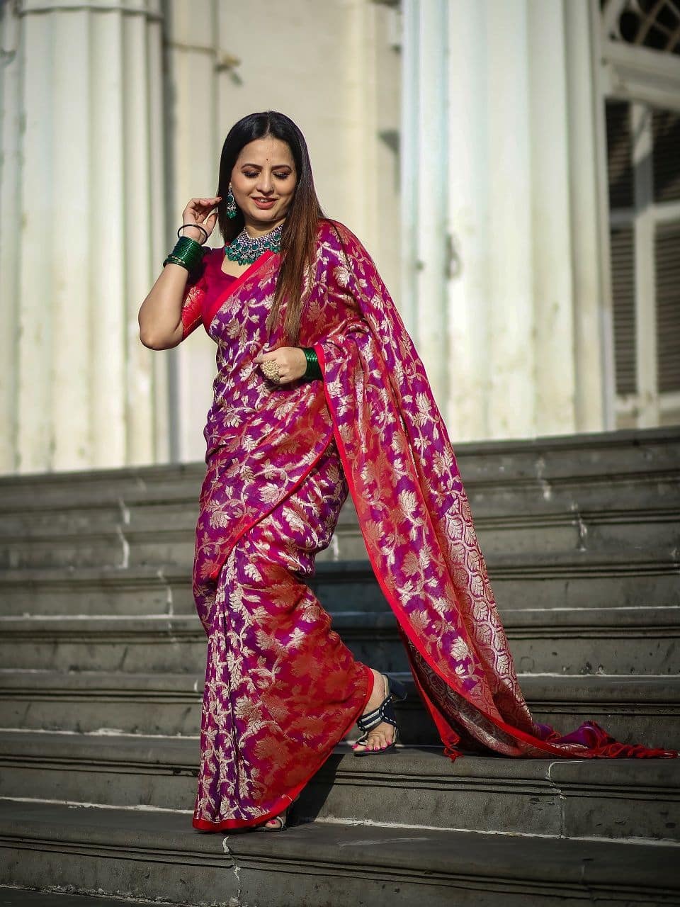 Relaunched Captivating Purple Handwoven Cotton Linen Jamdani Saree6