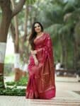 Queen Rani Color Tussar Muga Banarasi Saree5