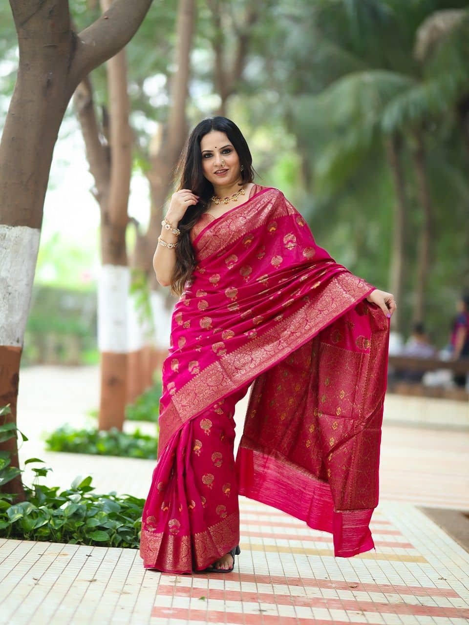 Raw Silk Saree - Saree Blouse Patterns