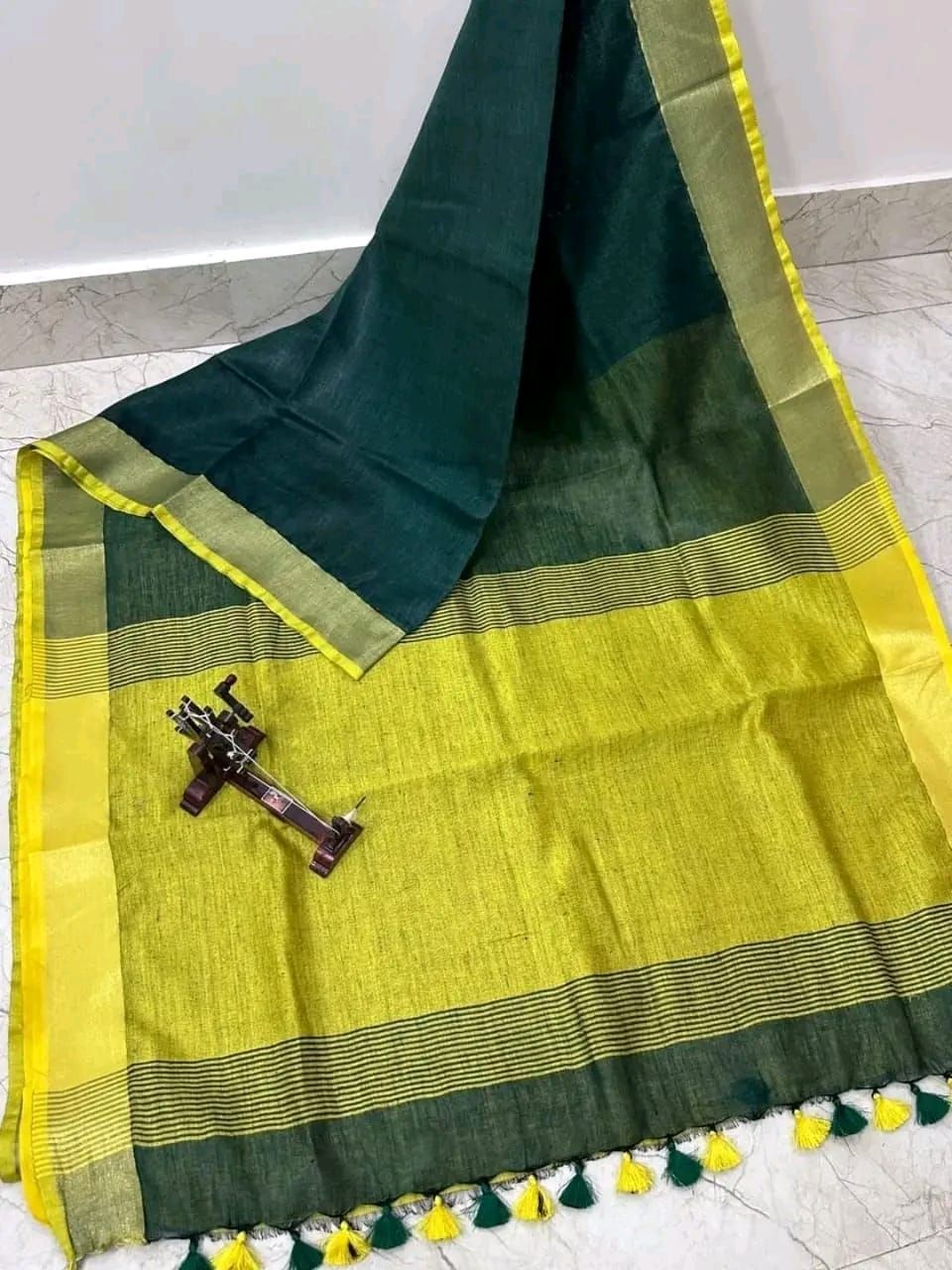 Unique Teal Green Yellow Blend Plain Linen Saree