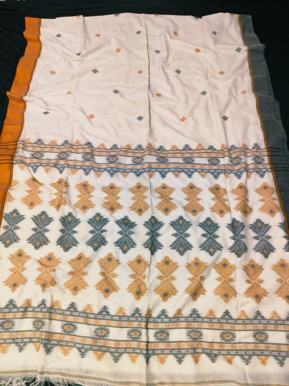 OffWhite Pure Handloom Cotton Saree With Contrast Borders