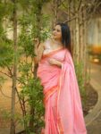 Pleasure Peach Pink Sparkling Sequins Handwoven Soft Cotton Saree