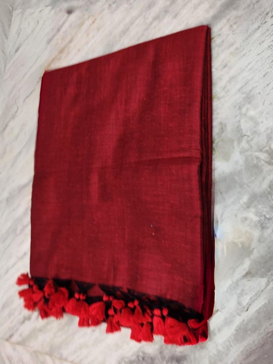 Strong Red Black blend Plain Soft Cotton Saree With Running Blouse Piece