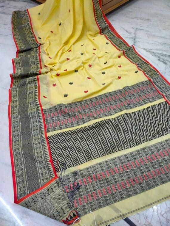 Peaceful Yellow Intricately Handwoven Pure Cotton Saree
