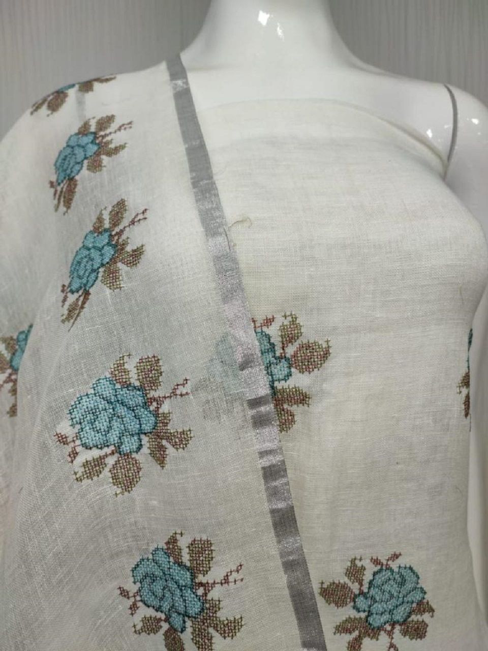 Awesome White Blue Floral Embroidery Linen Cotton Dress Material1