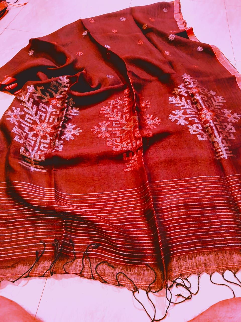 Deep Red Handwoven Linen Saree with Mandala Design Pattern