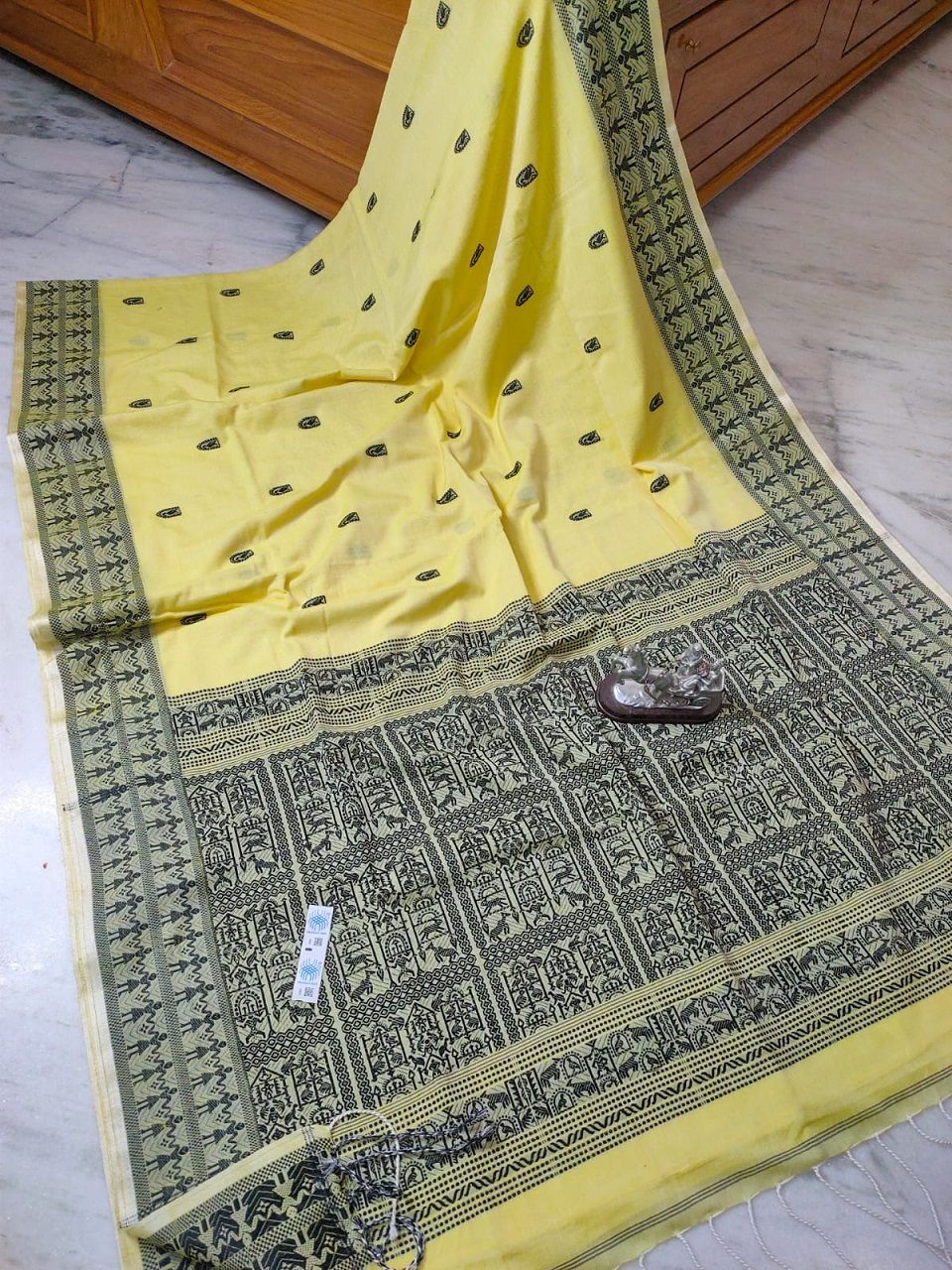 Graceful Yellow Black Intricately Handwoven Nature Unity Pattern