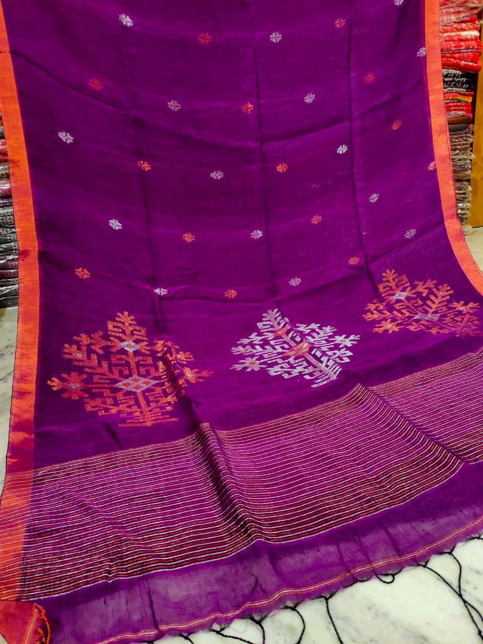 Jamun Purple Handwoven Linen Saree with Mandala Design Pattern