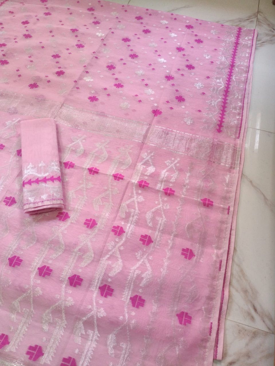 Pink Dhakai Jamdani Cotton Silk Saree With Blouse Piece