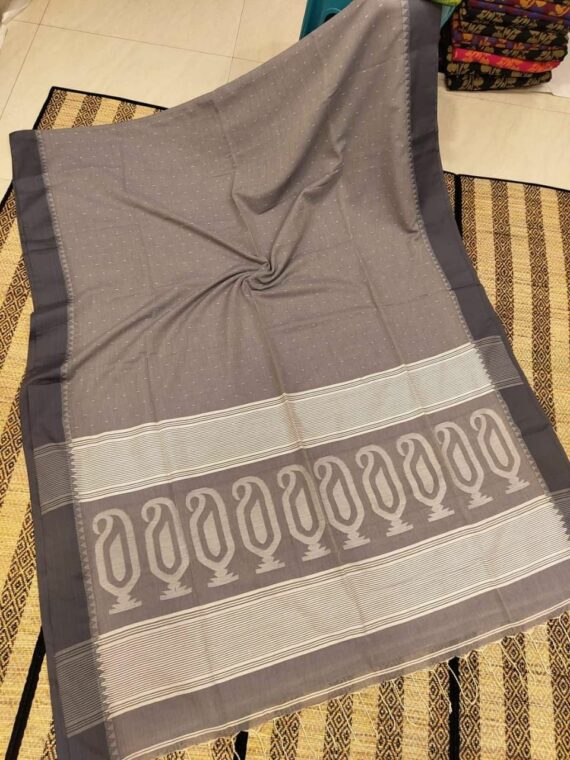 Grey Black Cotton Jamdani Saree With Contrast Border