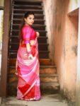 Awesome Pink Handwoven Check Linen Saree For All Occassion