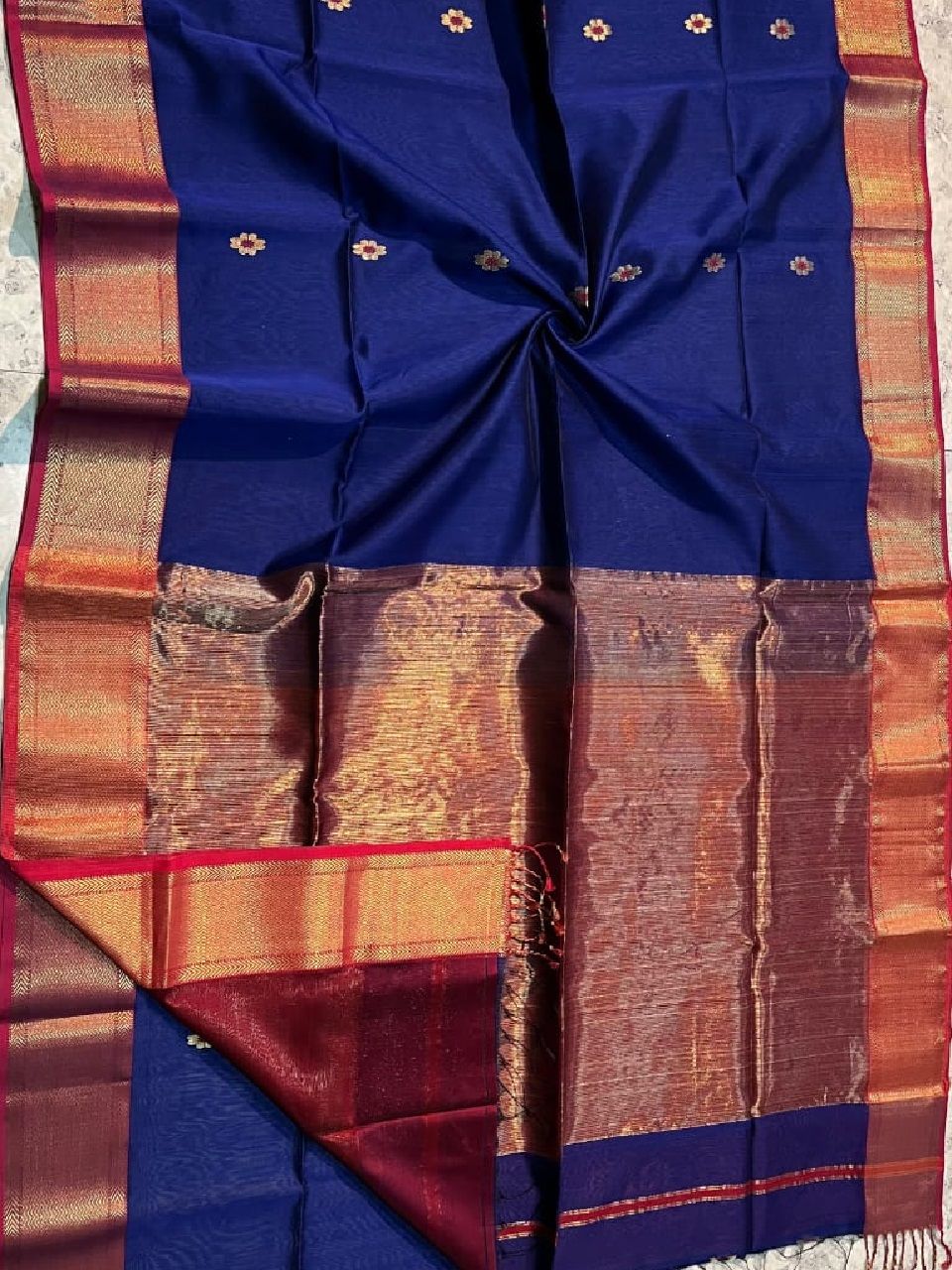 Blue Red Silk Cotton Festive Saree With All Over Butti Weave